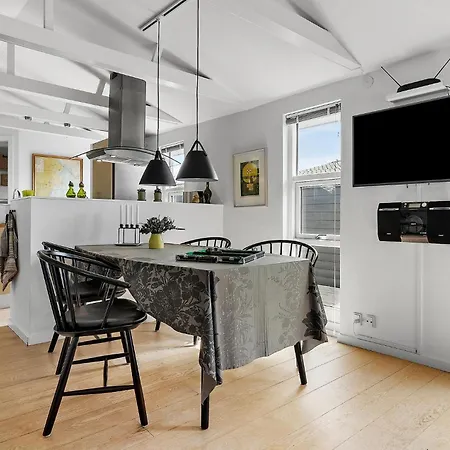 Amazing In With Kitchen